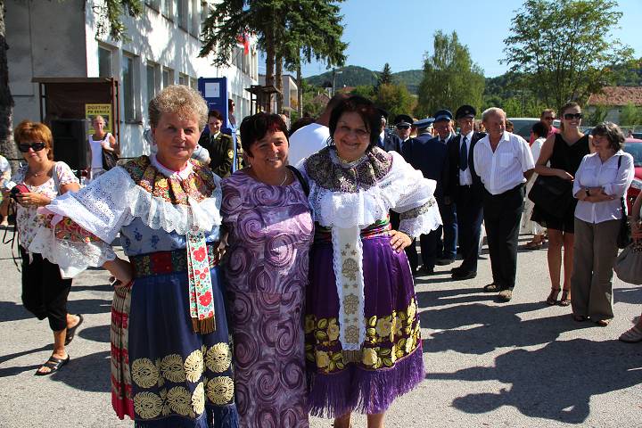 img00098.jpg