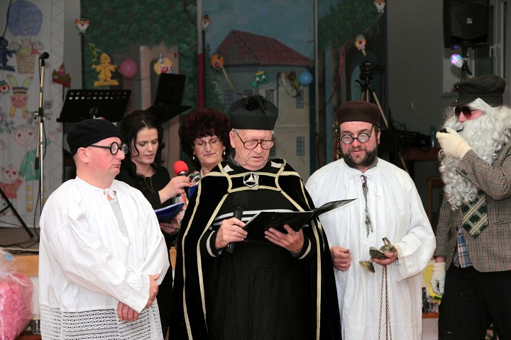 img00016.jpg