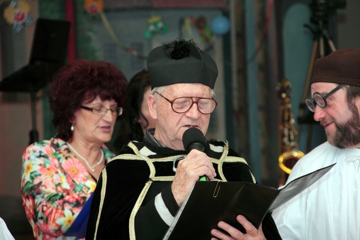 img00033.jpg