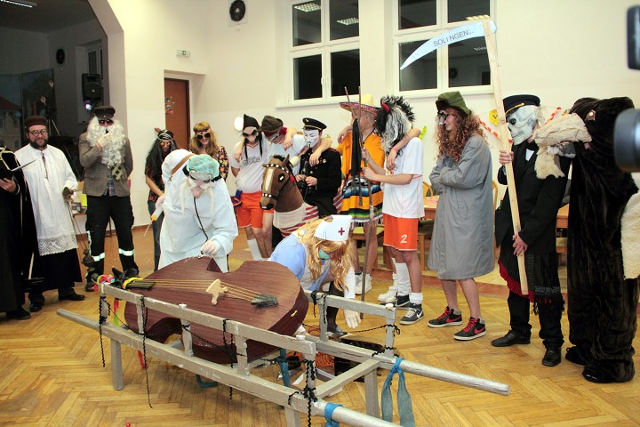 img00049.jpg