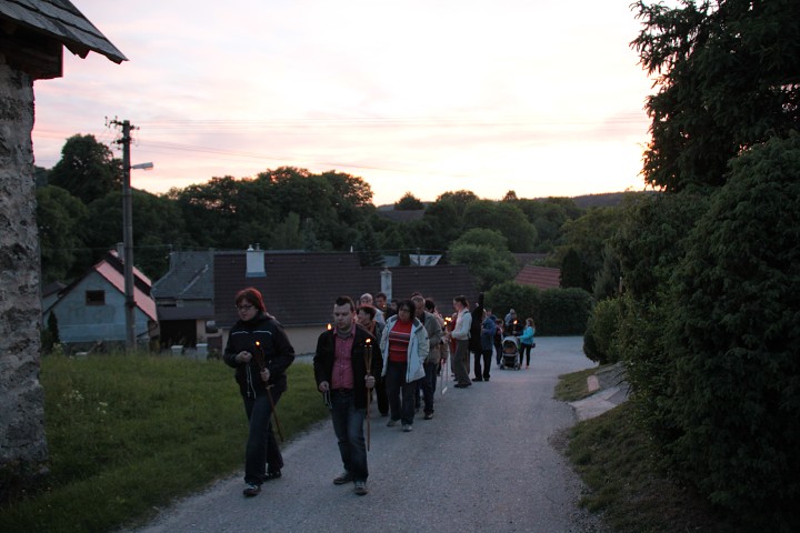 img00010.jpg
