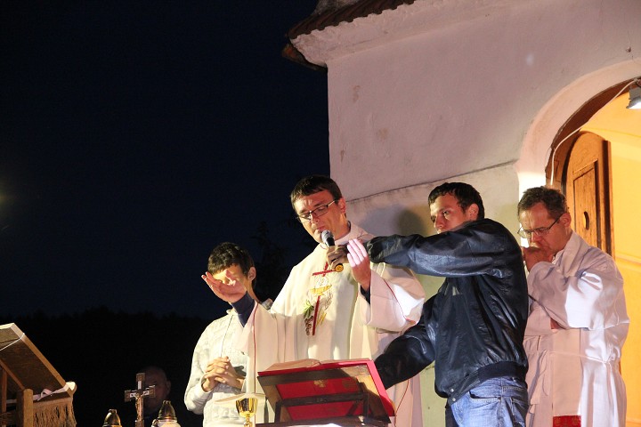 img00028.jpg