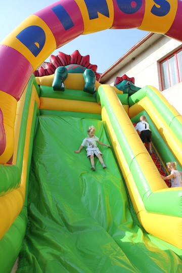 img00017.jpg