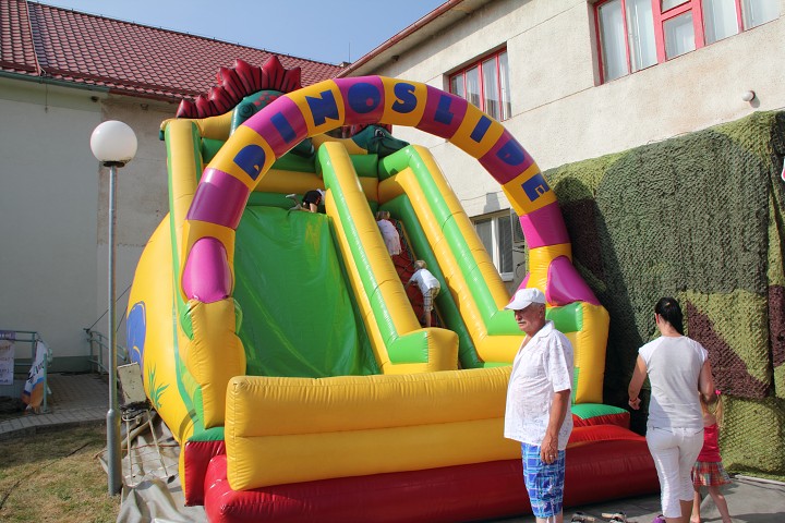 img00018.jpg