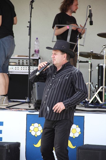 img00053.jpg