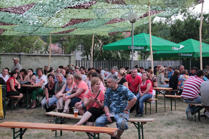 img00111.jpg