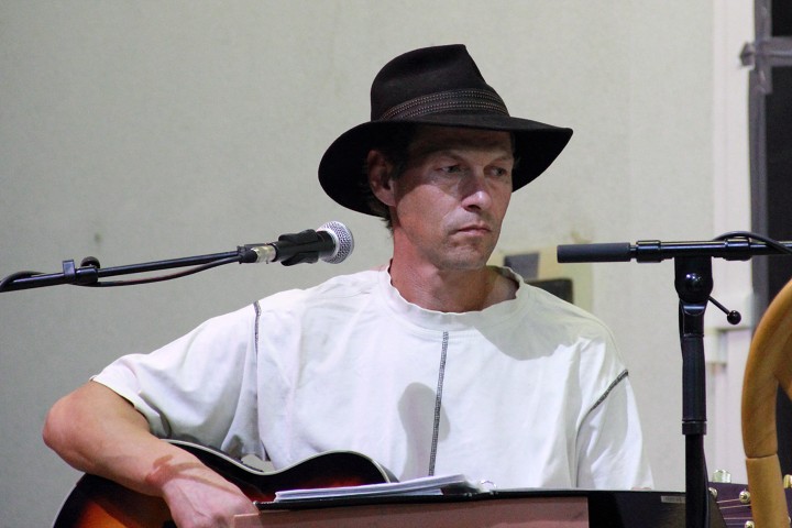 img00124.jpg