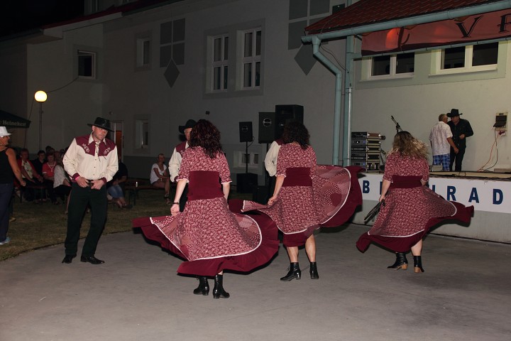 img00138.jpg