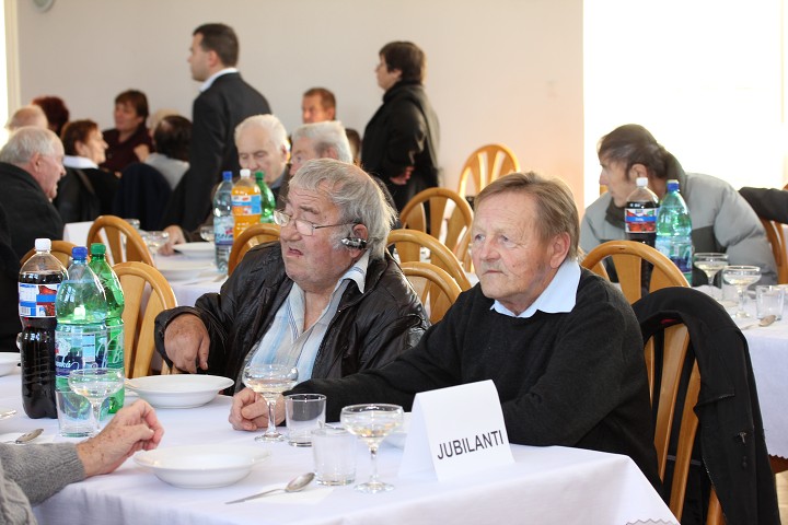 img00006.jpg