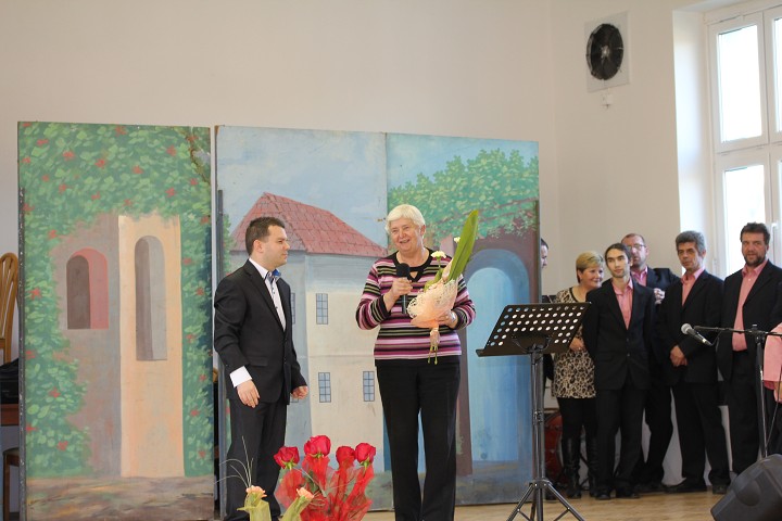 img00056.jpg