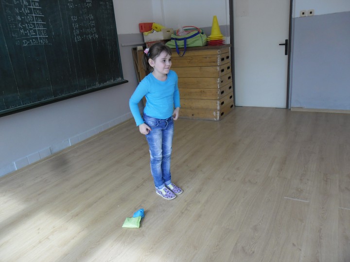 img00025.jpg