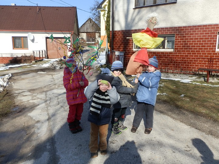 img00004.jpg