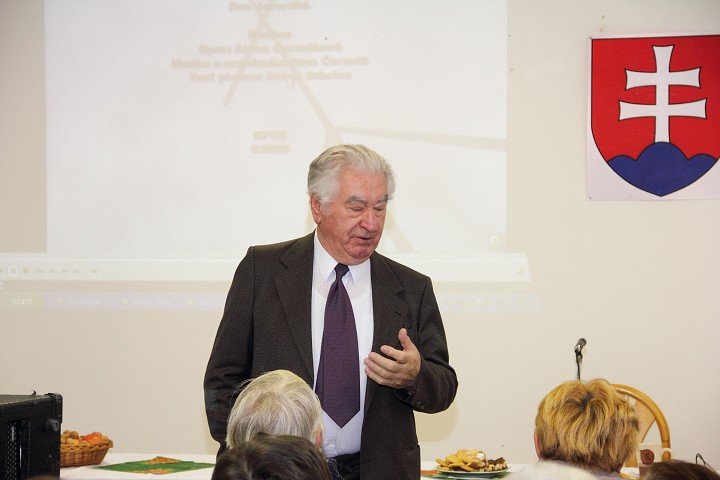 img00006.jpg