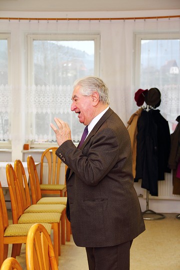 img00012.jpg