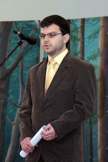 img00021.jpg