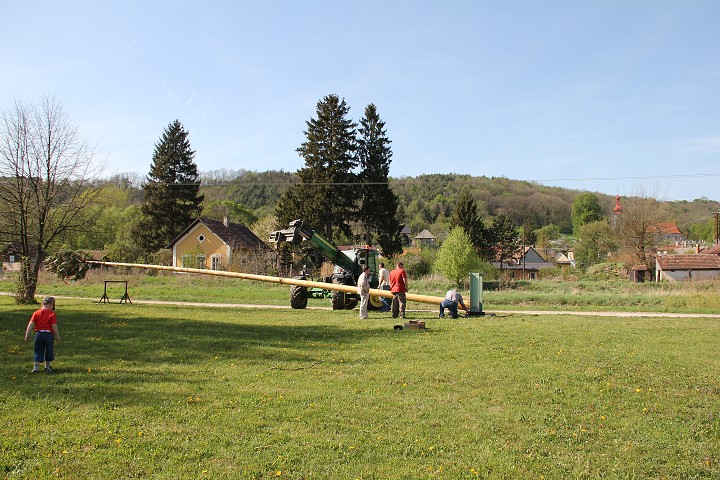 img00004.jpg