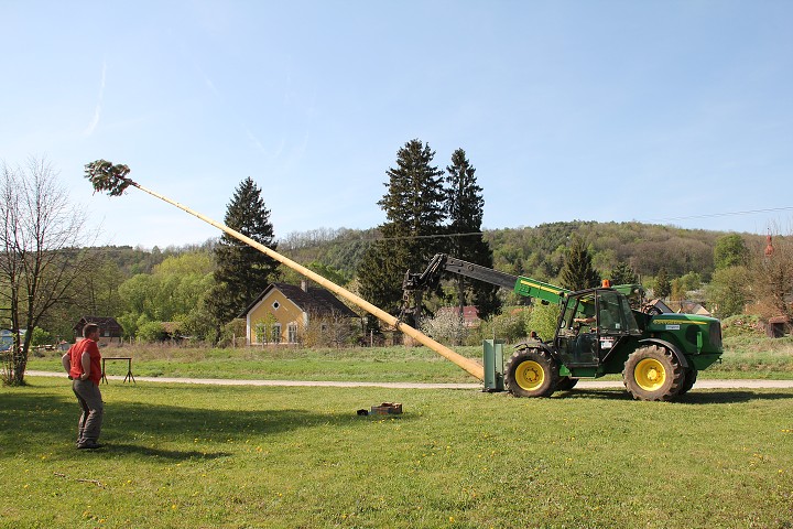 img00014.jpg